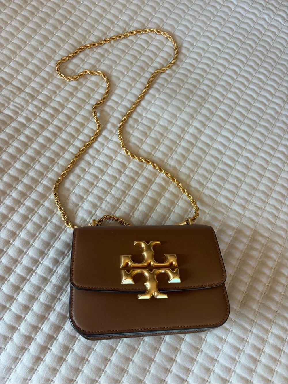Tory Burch Small Eleanor Crossbody in Caramel Brown with Gold Hardware